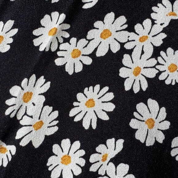 Reformation Daisy Chain Floral Midi Bea Skirt, 0P - Picture 3 of 6